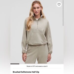 Lululemon softstreme half zip